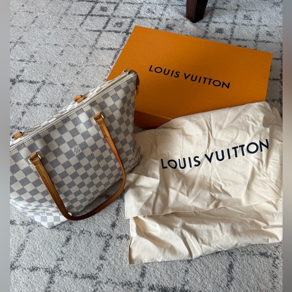 Louis Vuitton Damier Azur Iena PM - Picture 2 of 16